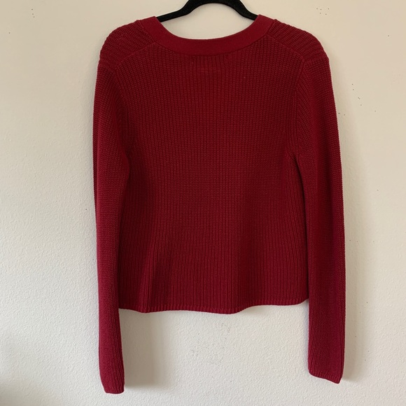 Lace Up Cropped Knit Sweater - Picture 3 of 4